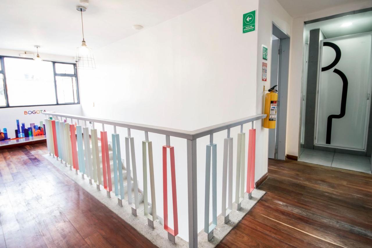 Urbana Hostel Bogota Exterior photo