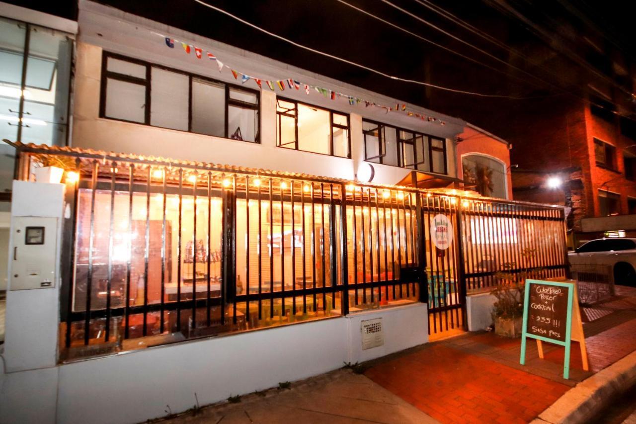 Urbana Hostel Bogota Exterior photo