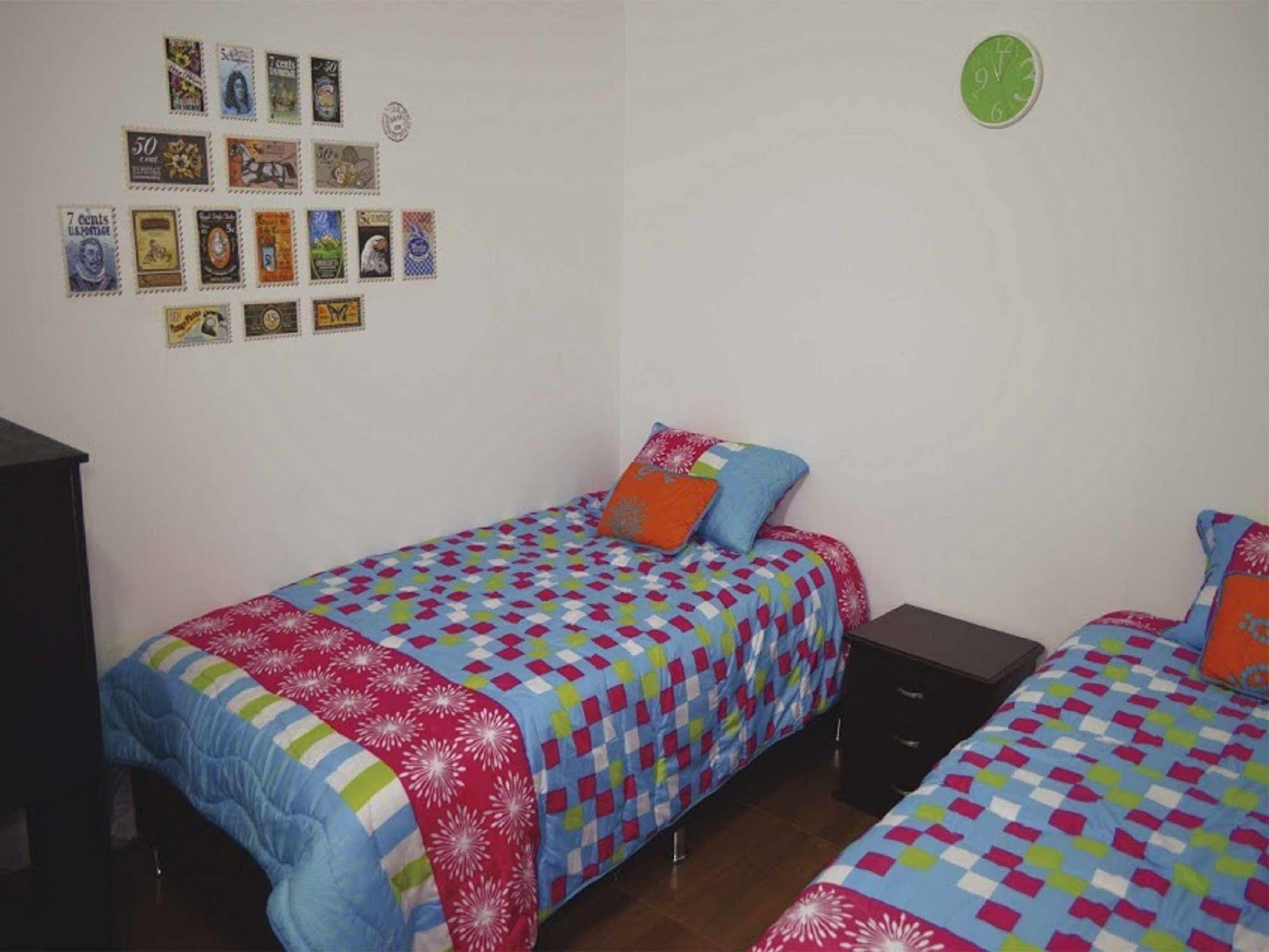 Urbana Hostel Bogota Exterior photo